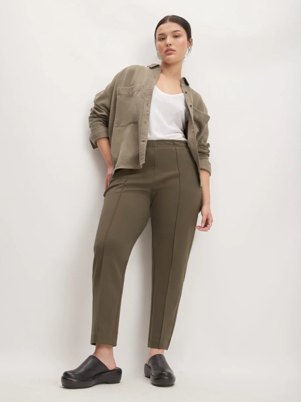 Everlane The Dream Pant in Dark Forest NWT Size Large